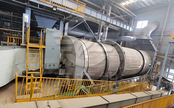 危廢污泥烘干機(jī)運行現(xiàn)場 危廢污泥烘干機(jī)運行現(xiàn)場